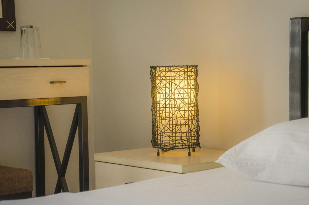 Dionysos Hotel 斯卡拉伯塔麦斯 外观 照片